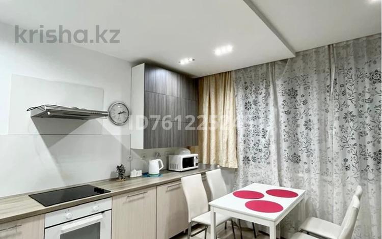 2-комнатная квартира · 46 м² · 5/10 этаж, мкр Комсомольский, Алматы 11 — Мангилик ел-Алматы-Туркестан за 16 000 〒 в Астане, Есильский р-н — фото 2