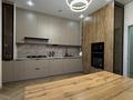 5-комнатная квартира · 138.5 м² · 1/3 этаж, ул. Бисена Жумагалиева 17к2 за 47 млн ₸ в Уральске — фото 11