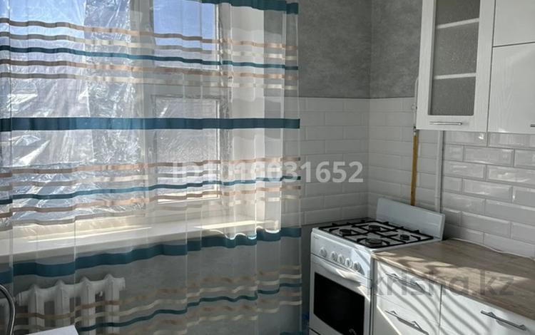 1-комнатная квартира · 36 м² · 6/9 этаж, мкр Кунаева 70 за 120 000 ₸ в Уральске — фото 2