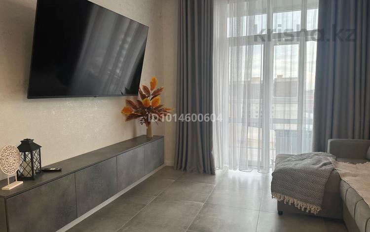 2-комнатная квартира · 54 м² · 10/18 этаж, мкр Михайловка , ЖК Central City, улица Ержанова, 63/2 63/2 за 35 000 ₸ в Караганде, Казыбек би р-н — фото 8