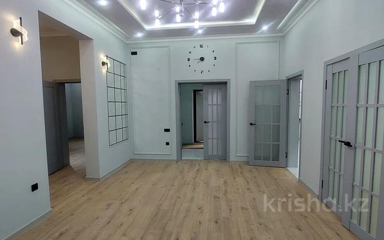 Отдельный дом · 5 комнат · 170 м² · 5 сот., Суюнбая Южный 45 за 40 млн 〒 в Каскелене — фото 2