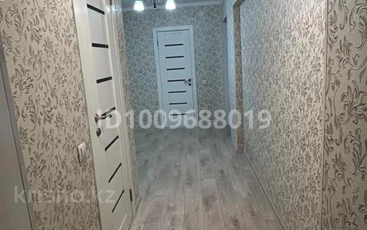 2-комнатная квартира · 56 м² · 2/5 этаж, мкр Мамыр, Солнечный проезд 3 за 270 000 ₸ в Алматы, Ауэзовский р-н — фото 8