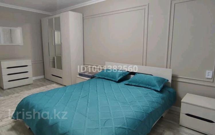 3-бөлмелі пәтер · 73 м² · 2/4 қабат, Көктем-1 ш/а., бағасы: 650 000 ₸ в Алматы, Бостандыкский р-н — фото 3