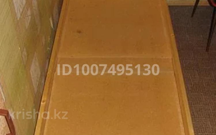 1 бөлме · 15 м², Серикбаев 1/2, бағасы: 135 000 ₸ в Усть-Каменогорске — фото 2