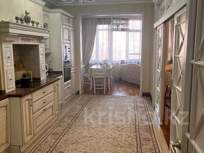 4-комнатная квартира · 180 м², мкр Юбилейный, Омаровой 21 — Достык за 650 000 ₸ в Алматы, Медеуский р-н