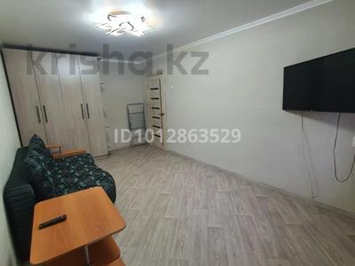 2-комнатная квартира · 44 м² · 3/5 этаж, Майкудук, 16й микрорайон 25 за 130 000 ₸ в Караганде, Алихана Бокейханова р-н