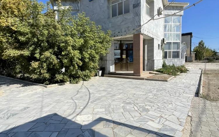 Свободное назначение, офисы, азс, автосервисы и автомойки · 641 м² за 260 млн ₸ в  — фото 2