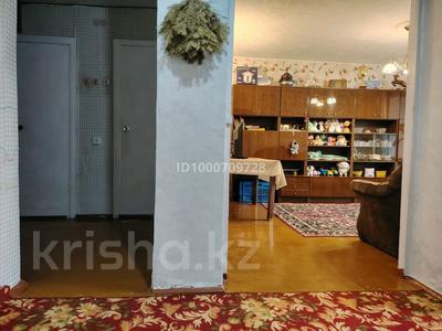 2-комнатная квартира · 51.3 м² · 3/5 этаж, П-т. Н. Назарбаева 75/1 — Рядом школа 29,36, дет. сад.номер 1,, 86. за 20 млн 〒 в Павлодаре