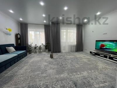 5-комнатная квартира · 151 м² · 2/5 этаж, мкр Юго-Восток, Мкр Степной 4 15/2 за 84 млн 〒 в Караганде, Казыбек би р-н