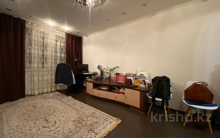 2-комнатная квартира, 42 м², 3/5 этаж, Жанибека Тархана 7