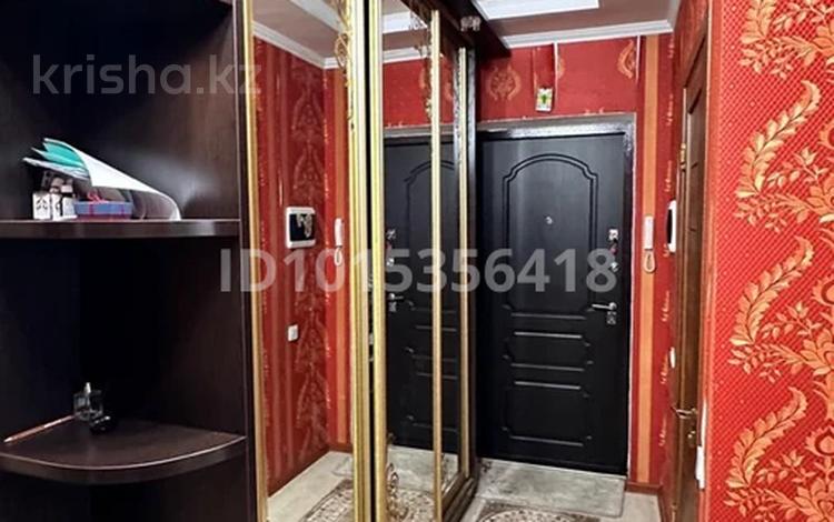3-бөлмелі пәтер · 90 м² · 5/5 қабат, Зерделі ш/а — момышулы, бағасы: 40 млн ₸ в Алматы, Алатауский р-н — фото 2