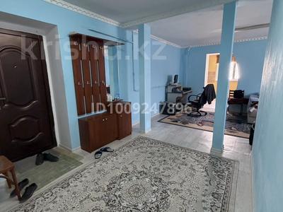 2-бөлмелі пәтер · 60.9 м² · 1/3 қабат, 3-й мкр 21, бағасы: 11.5 млн ₸ в Актау