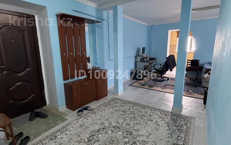 2-бөлмелі пәтер · 60.9 м² · 1/3 қабат, 3-й мкр 21, бағасы: 11.5 млн ₸ в Актау — фото 49