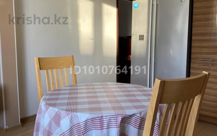 2-комнатная квартира · 71.6 м² · 4/5 этаж, ЖК Green Apple, Авангард-4 13а за 27.5 млн ₸ в Атырау, мкр Авангард-4 — фото 2