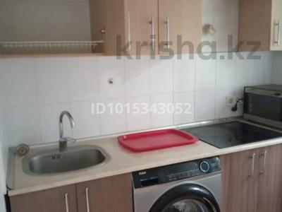 2-комнатная квартира · 40 м² · 3/4 этаж, мкр №6 — Станция метро Сары Арка за 300 000 ₸ в Алматы, Ауэзовский р-н