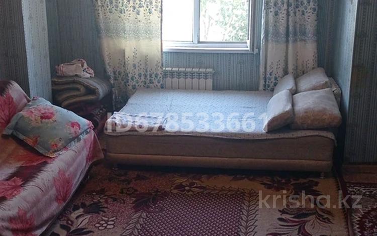 1-бөлмелі пәтер · 30 м² · 1/9 қабат, мкр Нурсат 2, Арбат 2 — Арбат, бағасы: 1 500 〒 в Шымкенте, Каратауский р-н — фото 4