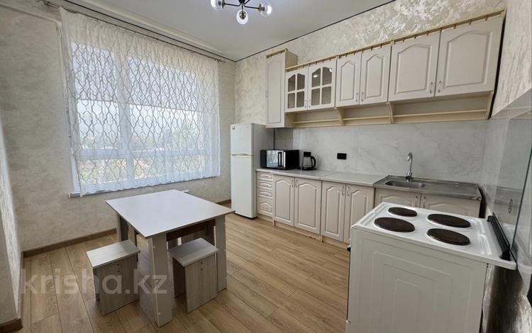 2-комнатная квартира · 66 м² · 4/9 этаж, мкр Нуркент, Турара Рыскулова 2Б/1 за 390 000 ₸ в Алматы, Алатауский р-н — фото 2
