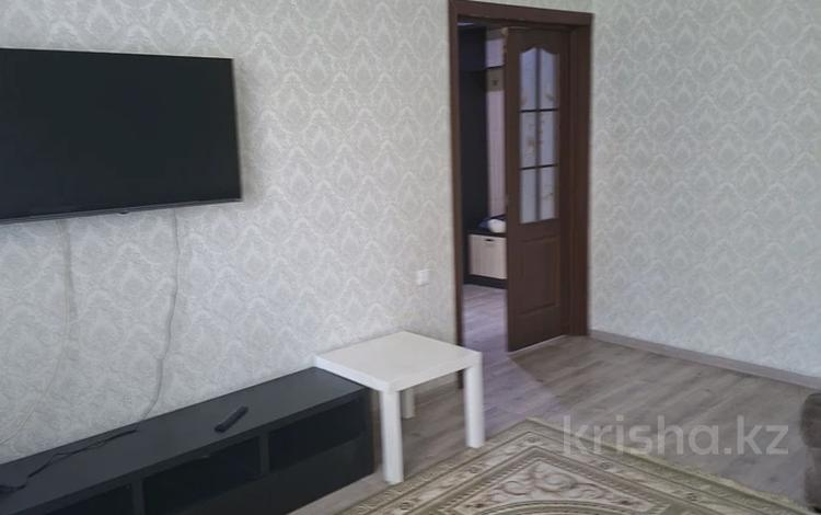 2-комнатная квартира · 52 м² · 3/5 этаж, Панфилова 82 за 12 000 ₸ в Семее — фото 9