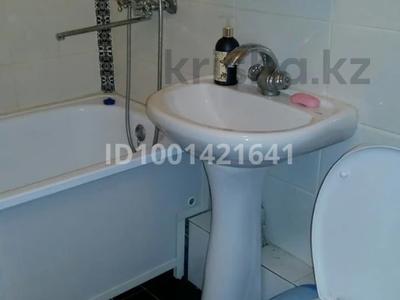 2-бөлмелі пәтер · 45 м² · 3/5 қабат, Кабанбай 114 — Бурова, бағасы: 13 000 ₸ в Усть-Каменогорске, Ульбинский