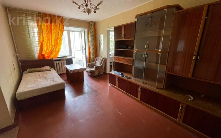2-комнатная квартира · 45 м² · 3/5 этаж, мкр Новый Город, Лободы за 15 млн ₸ в Караганде, Казыбек би р-н — фото 5