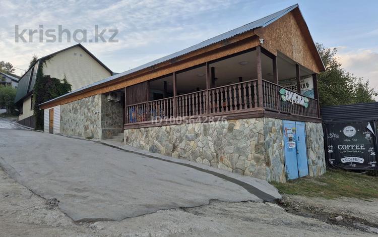 Магазины и бутики, общепит, бани, гостиницы и зоны отдыха, развлечения · 15 м² за 35 млн 〒 в Новой бухтарме — фото 2