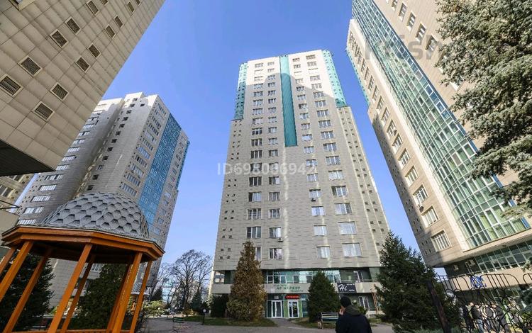 4-комнатная квартира · 140 м² · 23/25 этаж, Абиша Кекилбайулы 38 А — Розыбакиева за 60 000 ₸ в Алматы, Бостандыкский р-н — фото 12