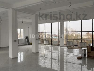 Офисы, магазины и бутики, салоны красоты, бани, гостиницы и зоны отдыха, медцентры и аптеки, образование, развлечения, конференц-залы, кабинеты и рабочие места · 200 м² за 700 000 〒 в Каскелене