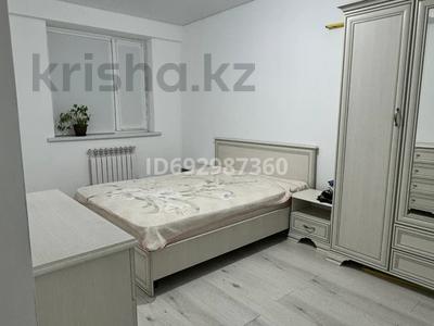 2-комнатная квартира, 54 м², 2 этаж помесячно, Балапанова 15 за 180 000 〒 в Талдыкоргане, мкр Бирлик
