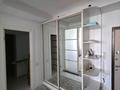 3-бөлмелі пәтер · 100 м² · 6/9 қабат, Крупская 24В, бағасы: 300 000 ₸ в Атырау — фото 2