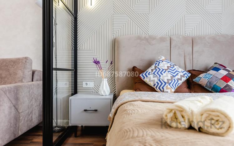 2-комнатная квартира · 57 м² · 9/20 этаж, Абая 164/9 — Брусиловского за 20 000 ₸ в Алматы, Алмалинский р-н — фото 3