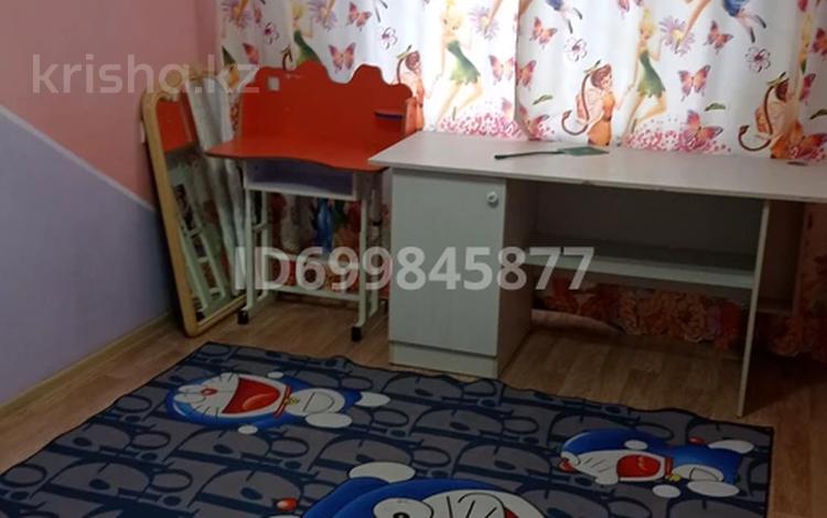 3-комнатная квартира · 59 м² · 4/4 этаж, Абая 41 за 140 000 〒 в  — фото 2