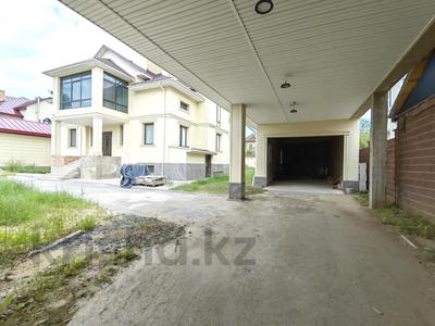 Отдельный дом · 9 комнат · 450 м² · 10 сот., мкр Юго-Восток, Мкр Алтын Арка 6 за ~ 180 млн 〒 в Караганде, Казыбек би р-н