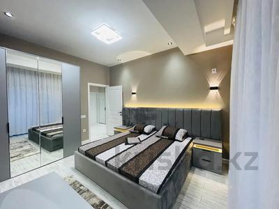2-комнатная квартира, 55 м², 8 этаж посуточно, Розыбакиева 320 за 22 000 〒 в Алматы, Бостандыкский р-н