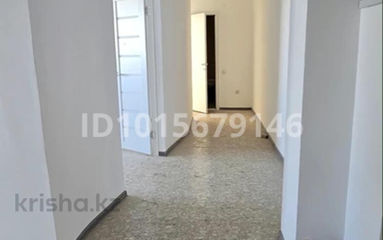 3-комнатная квартира · 74 м² · 6/9 этаж, карагайлы 74блок9 за 36 млн ₸ в Семее — фото 2