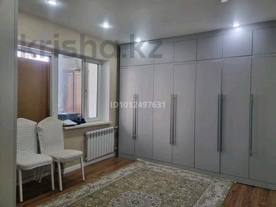 3-бөлмелі пәтер · 110 м² · 3/6 қабат, 28-й мкр 48, бағасы: 220 000 ₸ в Актау