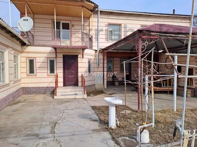 Отдельный дом · 11 комнат · 160 м² · 6 сот., Тохтарова 6a — Сара комплекс за 45 млн ₸ в Туркестане