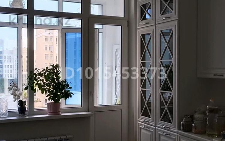 2-бөлмелі пәтер · 86 м² · 5/8 қабат, Туркестан 34/1, бағасы: 55 млн ₸ в Астане, Есильский р-н — фото 2