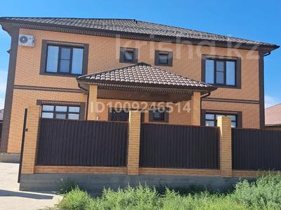 Үйдің бір бөлігі · 6 бөлме · 366.5 м² · 8 сот., мкр Нурсая-3, Темирбек Жургенова 17, бағасы: 105 млн 〒 в Атырау