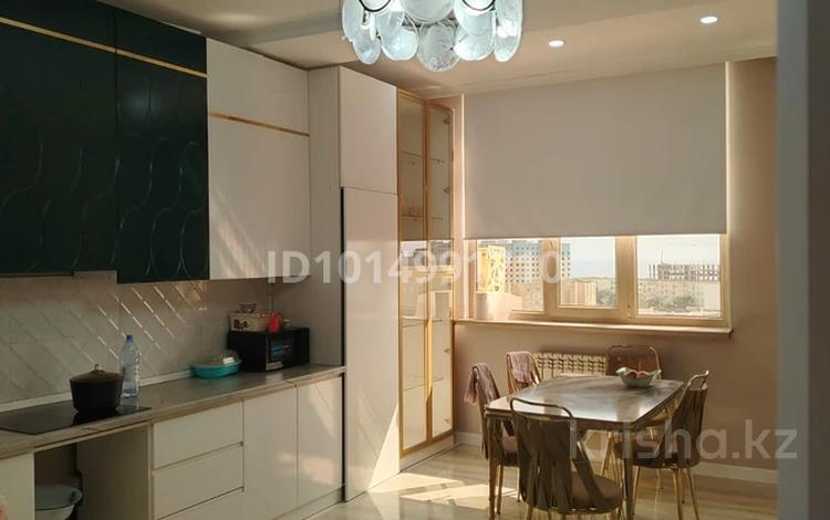 2-бөлмелі пәтер · 95 м² · 9/17 қабат, 17-ш/а. 23, бағасы: 300 000 ₸ в Актау, 17-й мкр — фото 2