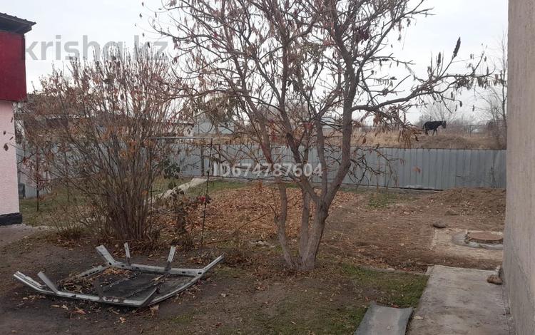 Отдельный дом · 8 комнат · 130 м² · 8 сот., Сарыбай би 85 за 20 млн 〒 в Узынагаш — фото 37