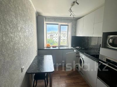 3-бөлмелі пәтер, 60 м², 5/5 қабат, Маяковского 104 к1, бағасы: 29 млн 〒 в Костанае