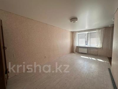 Продажа квартир в Карагандинской обл.: 1-комнатная квартира · 31.9 м² · 1/9 этаж, ул. Ержанова за 9 млн 〒 1-комнатная квартира · 31.9 м² · 1/9 этаж, ул. Ержанова за 9 млн 〒 в Караганде, Казыбек би р-н