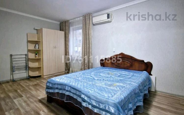 1-комнатная квартира · 35 м² · 2/5 этаж, Жунисова 178 — Юбиляр революции за 2 000 ₸ в Уральске — фото 2