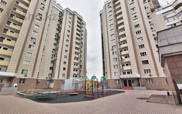 2-комнатная квартира · 64 м² · 5/14 этаж · помесячно, Аль-Фараби 53 за 300 000 〒 в Алматы, Бостандыкский р-н — фото 20