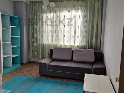 3-комнатная квартира, 80 м², 6/9 этаж, мкр Мамыр-3 21 за 45.5 млн 〒 в Алматы, Ауэзовский р-н