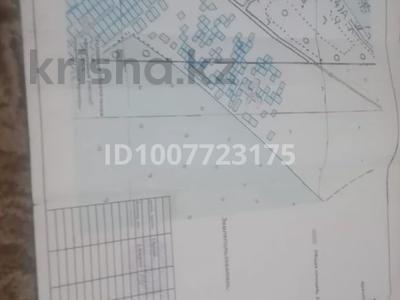 Дача · 2 комнаты · 10 м² · 10 сот., Ск строитель 2 уч243 — Уй саздинское водохранилищеге карама карсы дача мал базардан откеннен кейінгі дача багасловская трасса за 5 млн 〒 в Актобе