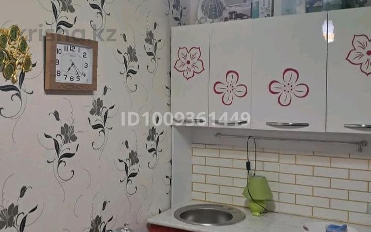 1-бөлмелі пәтер · 20 м² · 4/4 қабат, Айгүл ш/а, Громова 30 — Громова2/1, бағасы: 3.6 млн ₸ в Уральске, мкр Айгуль — фото 8