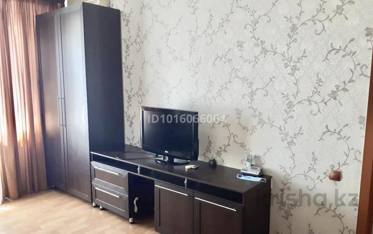 2-комнатная квартира · 56 м² · 7/9 этаж, Төле би 206 — Толе би Розыбакиева за 280 000 ₸ в Алматы, Алмалинский р-н — фото 2