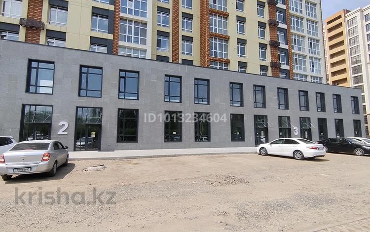 2-комнатная квартира · 64 м² · 5 этаж, Айтматова 57 за 29.1 млн ₸ в Астане, Нура р-н — фото 2