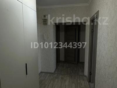 3-бөлмелі пәтер · 79 м² · 6/9 қабат, 5мкр 27, бағасы: 200 000 ₸ в Аксае